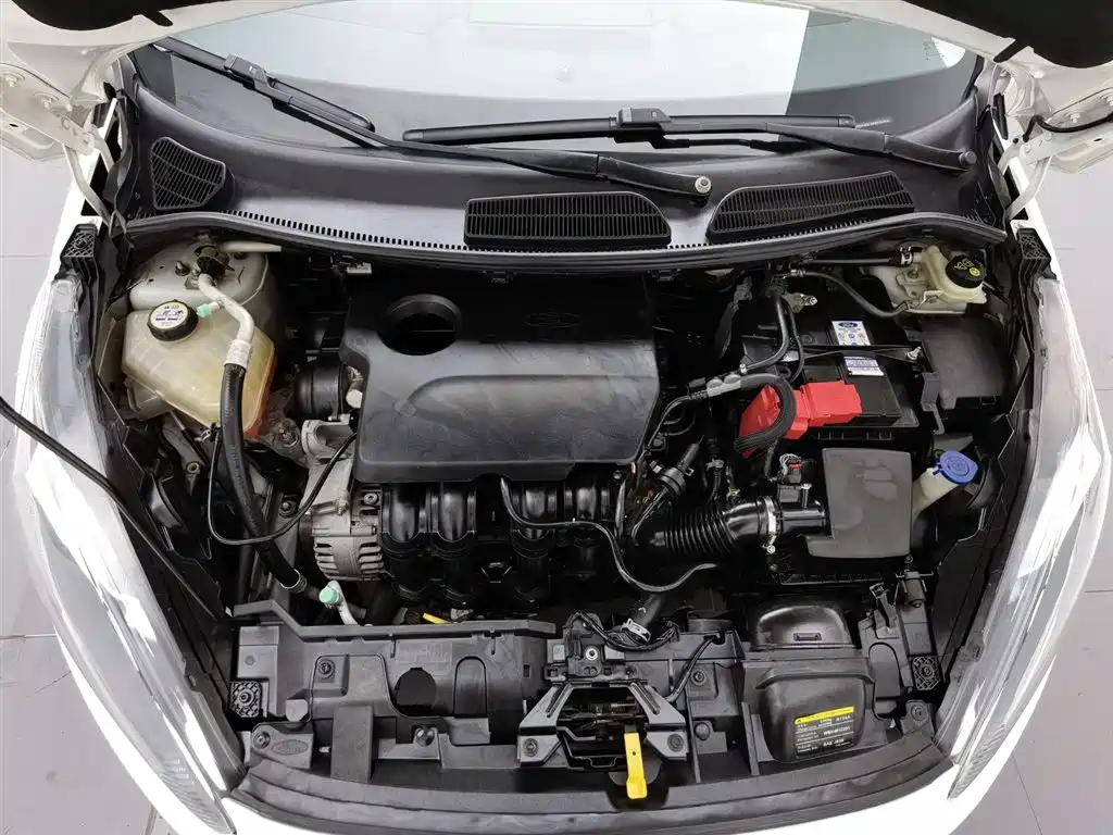Fiesta Hatchback 1.5 L Auto Fashion
