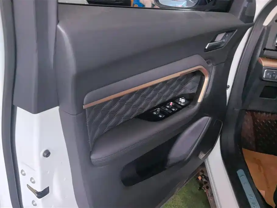 Haval H6 哈弗H6 2020款 2.0 GDIT 自动GT豪华版
