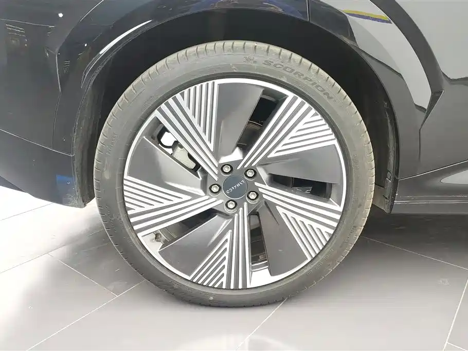 Lynk & Co 08 EM-P 120 km Long Range Halo