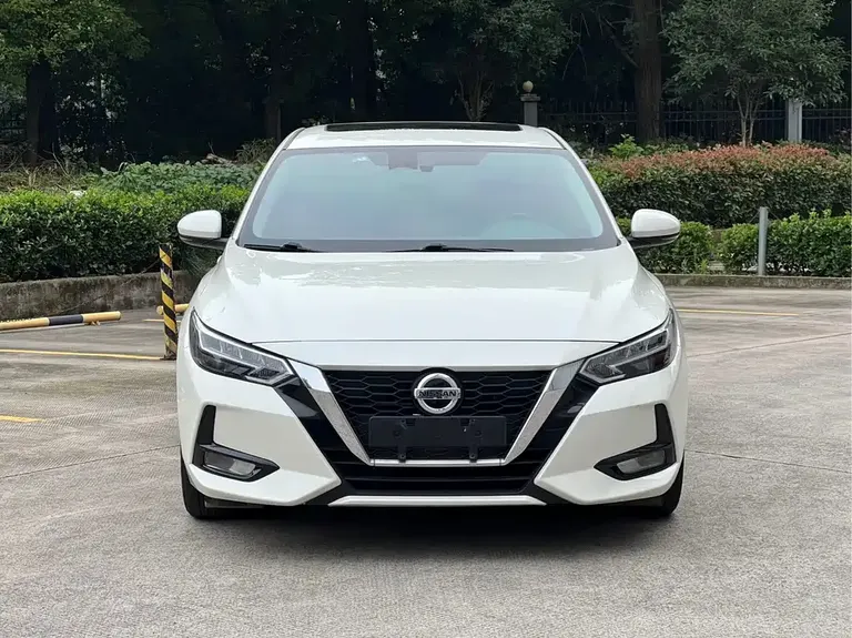 Nissan Sylphy 1.6 L XL CVT Joy