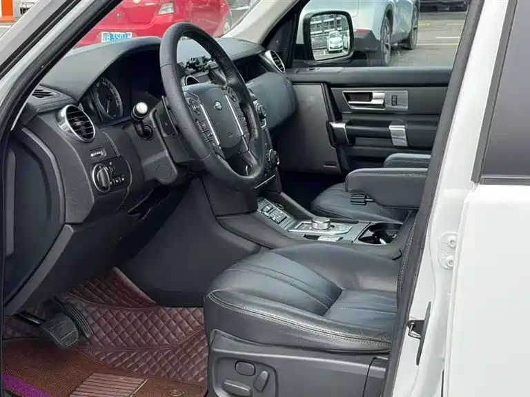 Discovery 3.0 SDV6 HSE Diesel