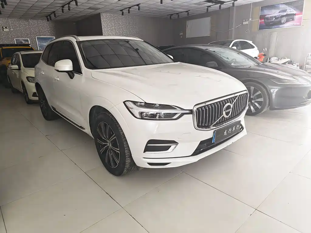 Volvo XC60 T5 4 WD Smart Vision Luxury