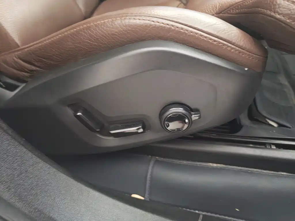 Volvo XC60 T5 4 WD Smart Vision Luxury