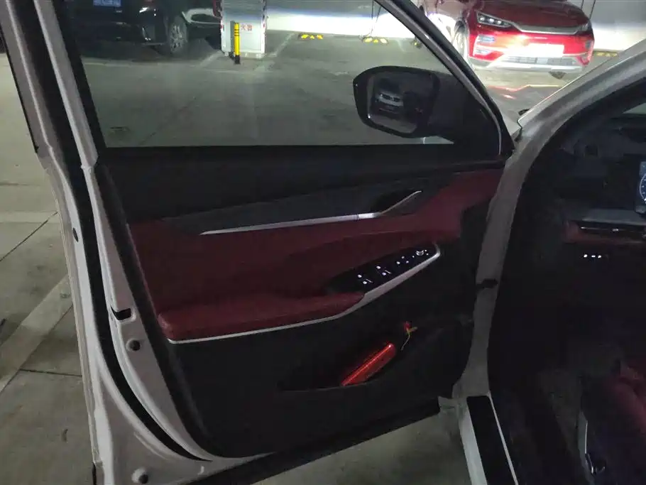 Changan CS75 PLUS 2 nd Gen 1.5 T Auto Navigator