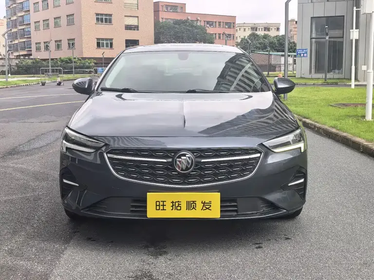 Buick Regal 552 T Luxury