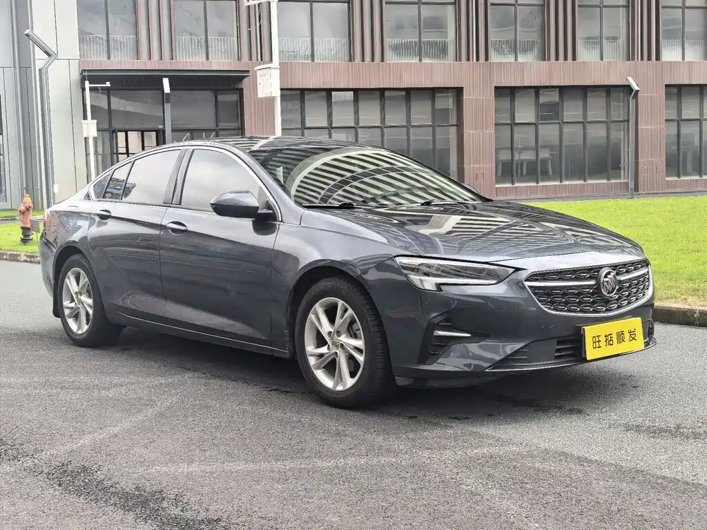 Regal 552 T Luxury
