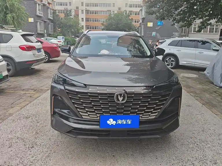Changan CS55 PLUS 长安CS55 PLUS 2022款 第二代 1.5 T DCT尊享型