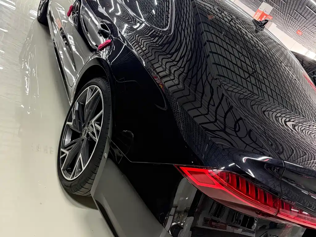 Audi A7 L 45 TFSI quattro S-line Black Warrior