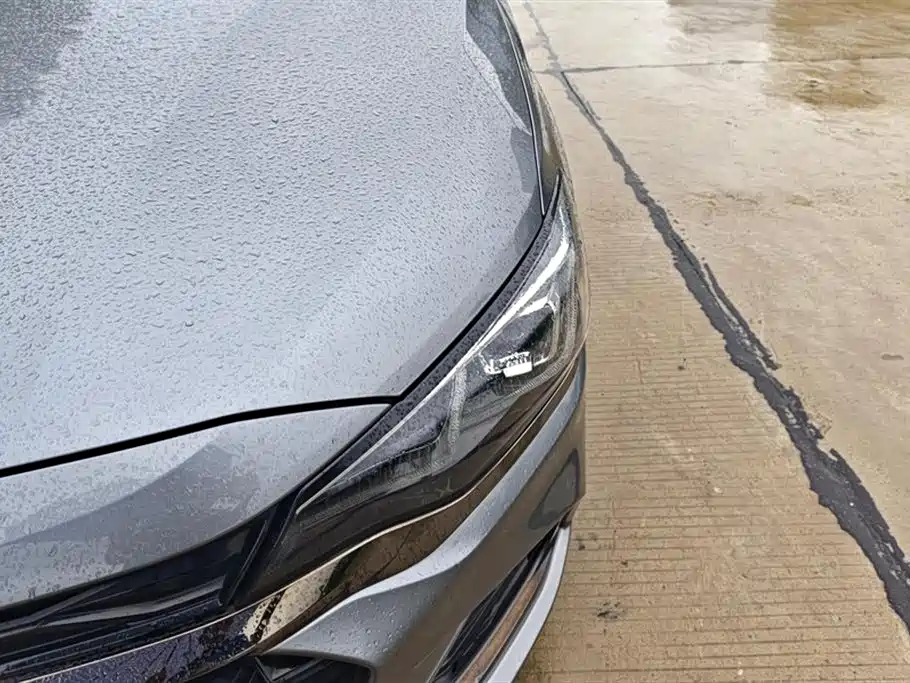 Monza Mild Hybrid RS 330 T Auto Smooth
