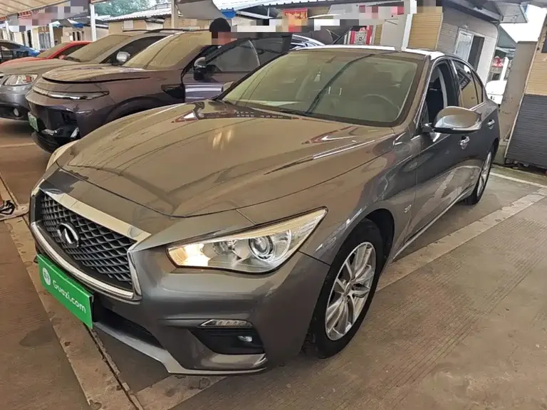 Infiniti Q50 L 2.0 T Comfort CN-VI
