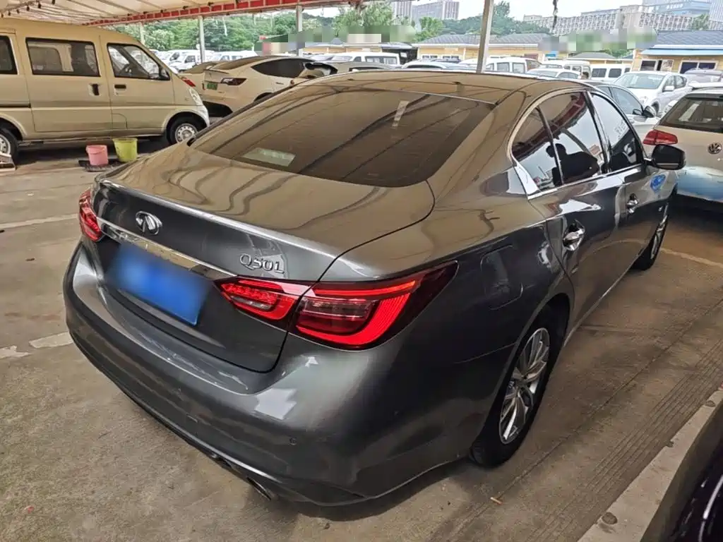 Infiniti Q50 L 2.0 T Comfort CN-VI