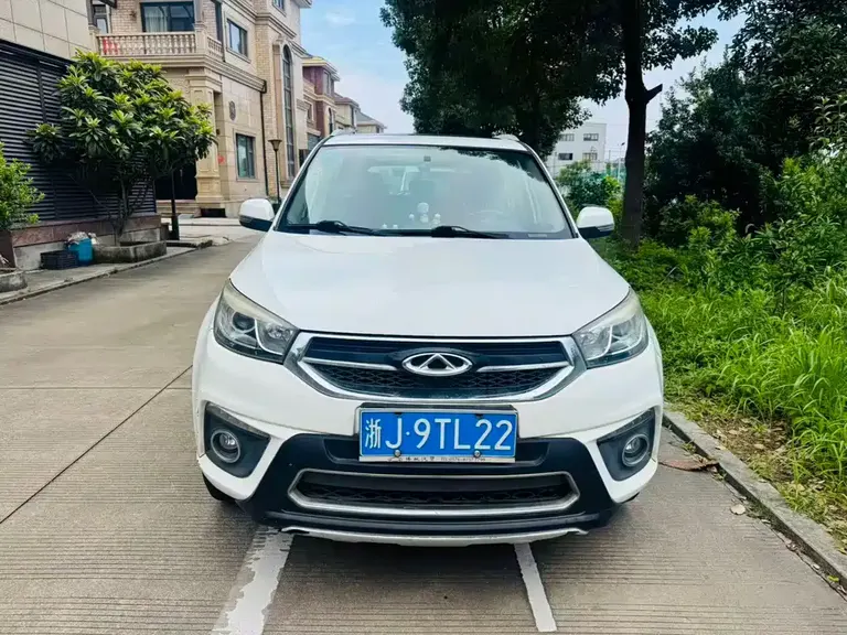 Chery Tiggo 3 1.6 L CVT Smart Style