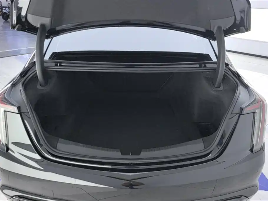 Cadillac CT5 28 T Platinum