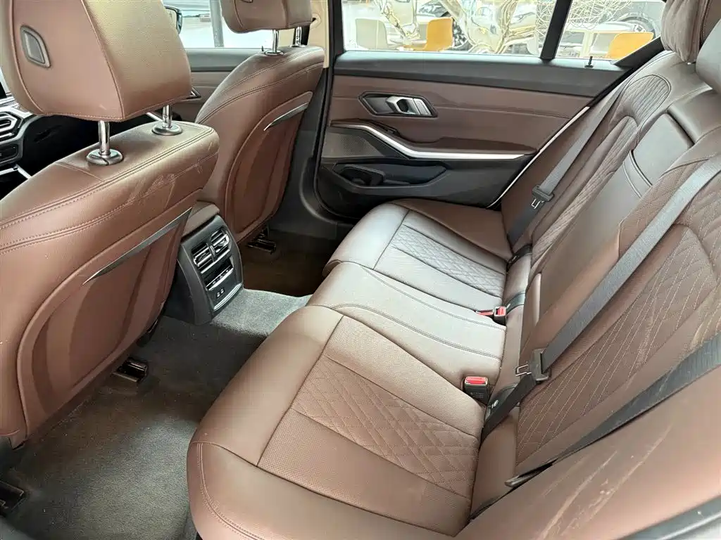BMW 3 Series 320 Li M Sport Package