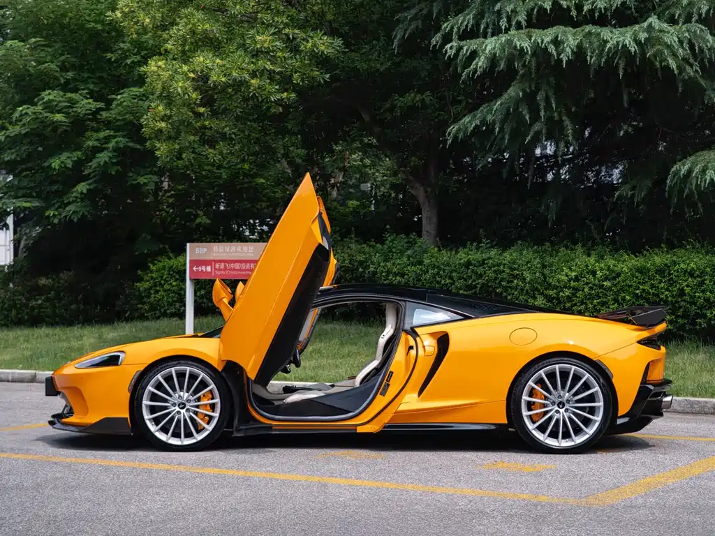 McLaren GT 4.0 T Standard