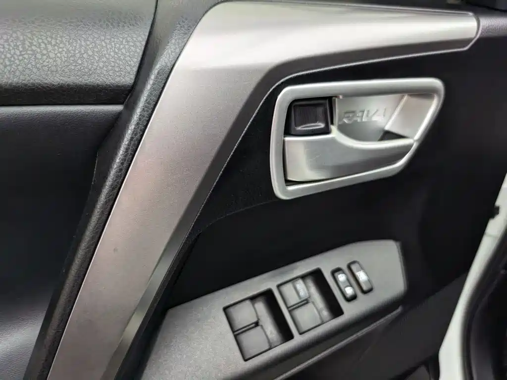RAV4 2.5 L Auto 4 WD Elite