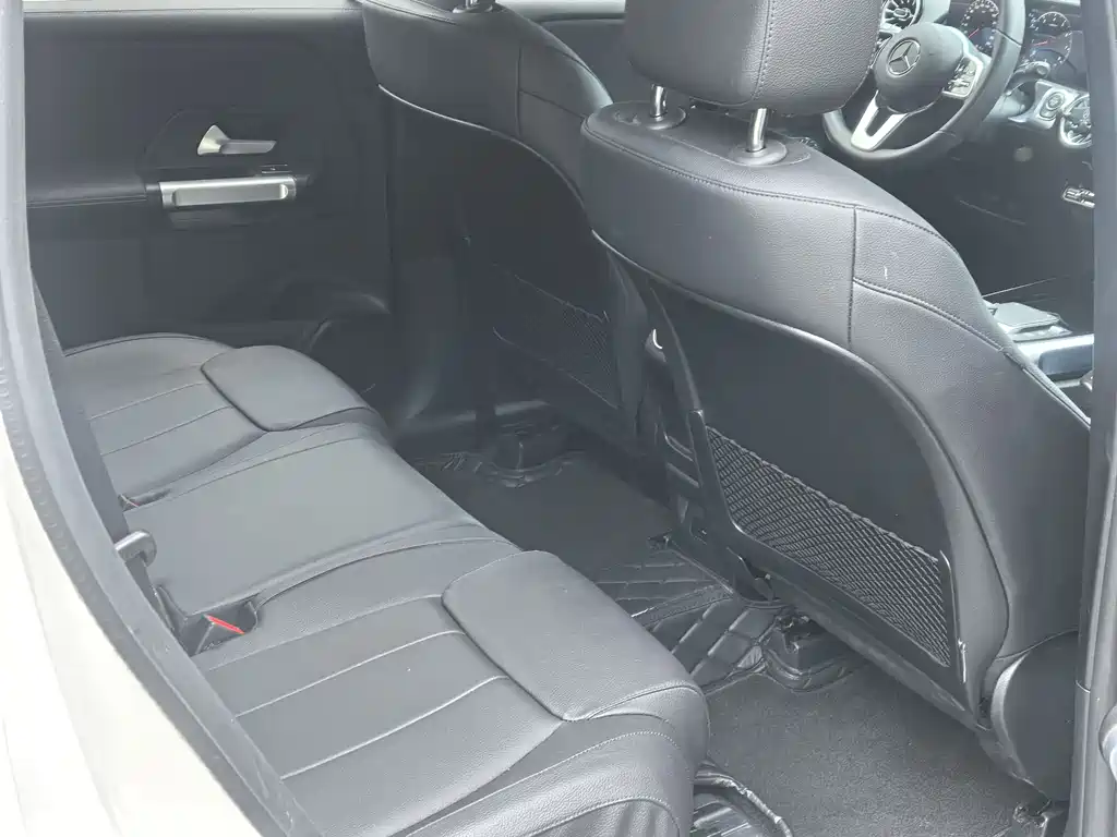 Mercedes-Benz GLB GLB 220 Fashion