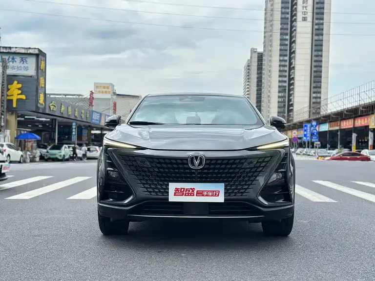 Changan UNI-T 1.5 T Distinguished