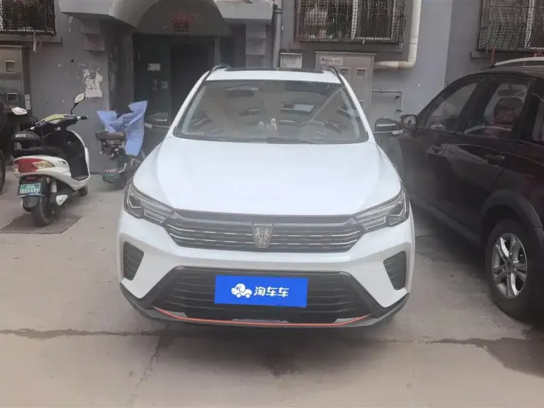 Roewe RX3 荣威RX3 2021款 PRO 1.6 L 手动旗舰型
