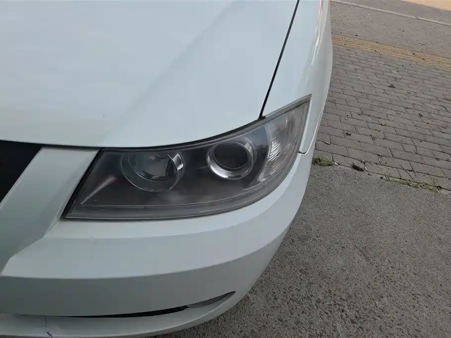 力帆620 力帆620 2012款 1.5 L 手动舒适A型