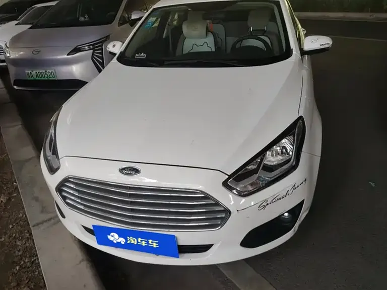 Ford Escort 1.5 L Auto Comfort
