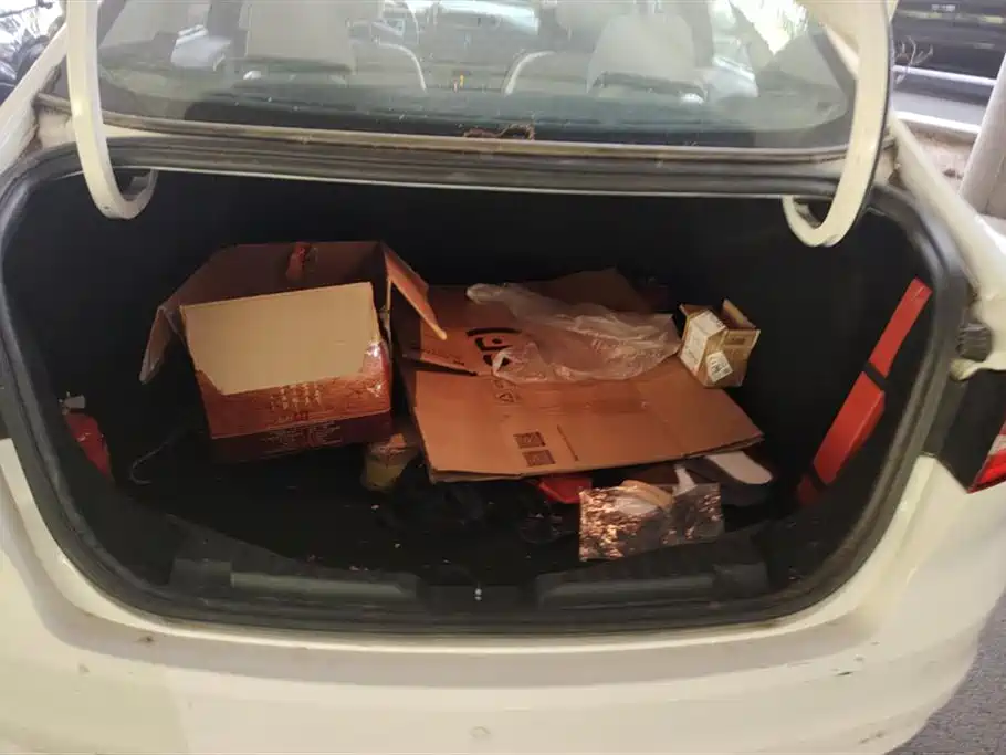 Escort 1.5 L Auto Comfort