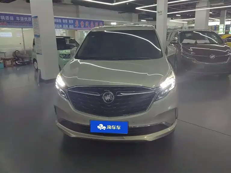 Buick GL8 ES LaCrosse 653 T Luxury