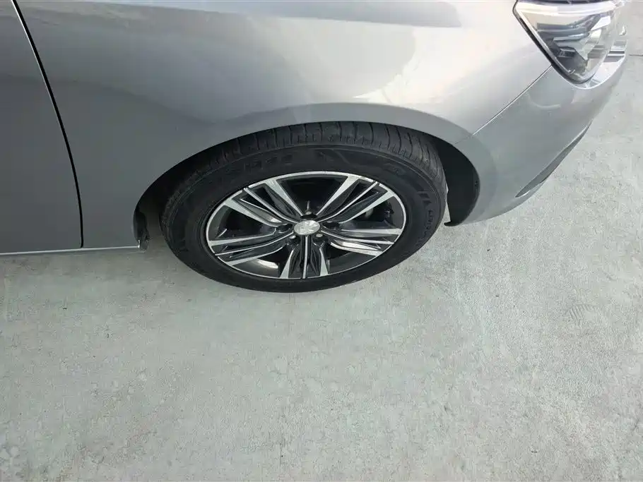 Peugeot 308 1.6 L Auto Fashion