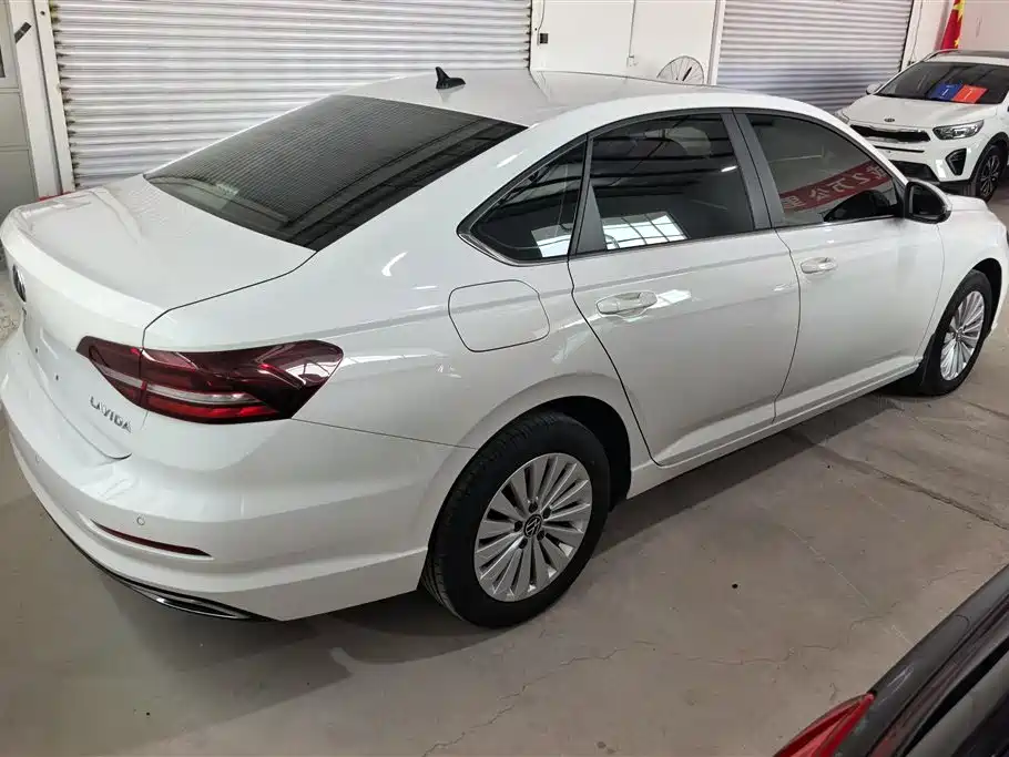 Lavida 1.5 L Auto Comfort