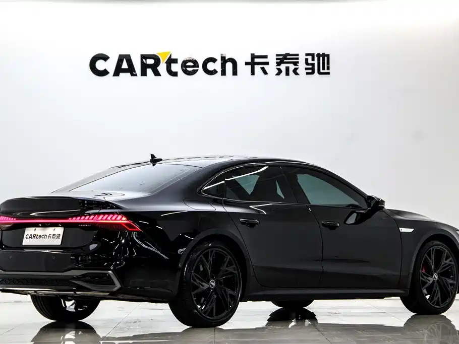 Audi A7 L 45 TFSI quattro Black Warrior