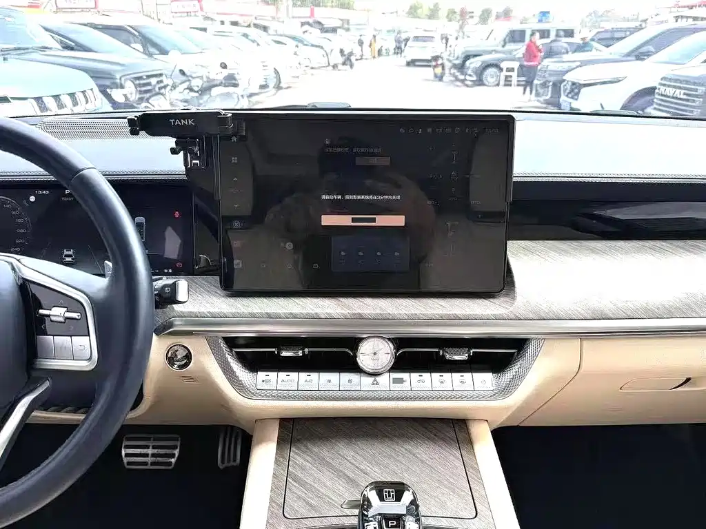 Tank 500 3.0 T Sport Realm 5-seat