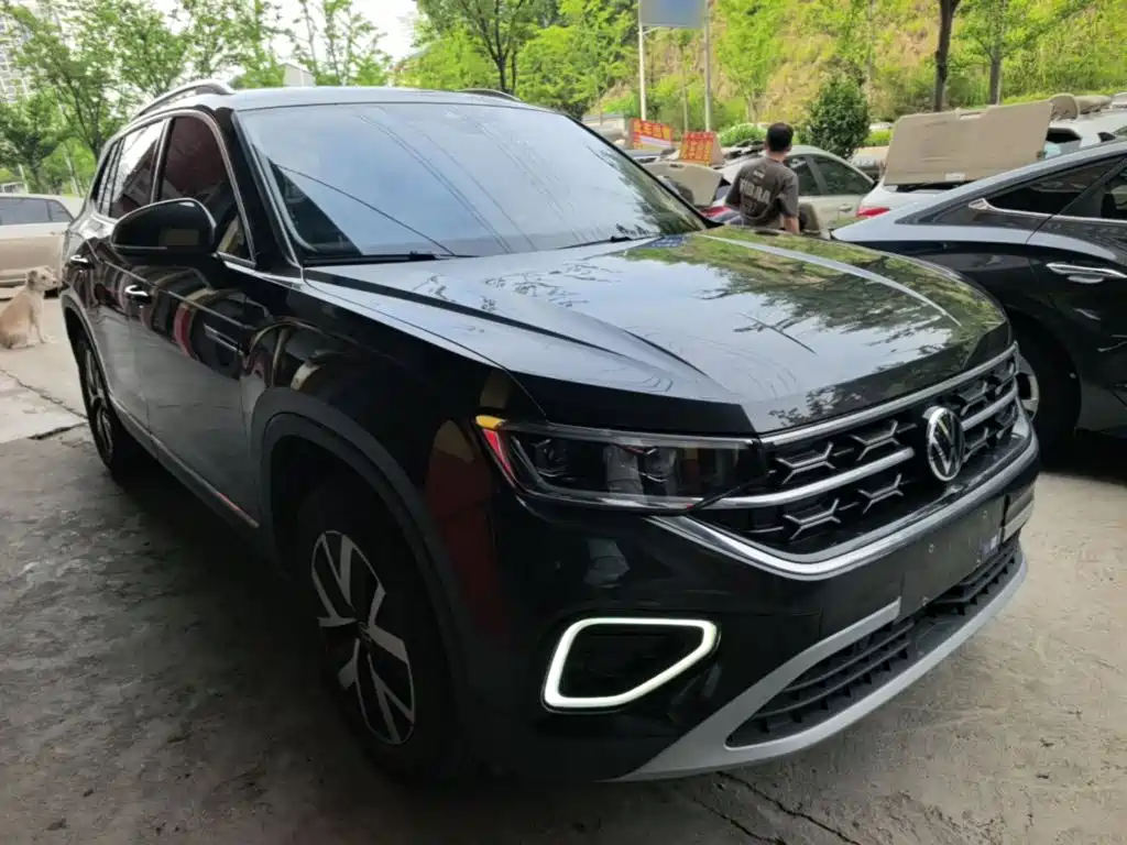 Tayron 300 TSI 2 WD Luxury Plus Advanced