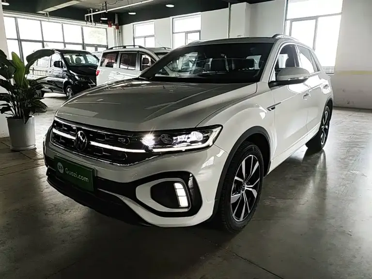 Volkswagen T-ROC 300 TSI DSG 2 WD Starlight