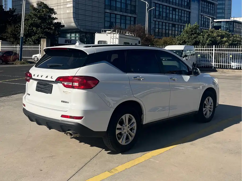 Haval M6 1.5 T DCT 2 WD Value CN-VI