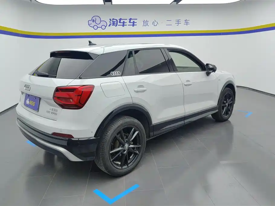 Audi Q2 L 35 TFSI Fashion Dynamic CN-VI