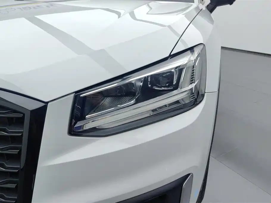 Audi Q2 L 35 TFSI Fashion Dynamic CN-VI
