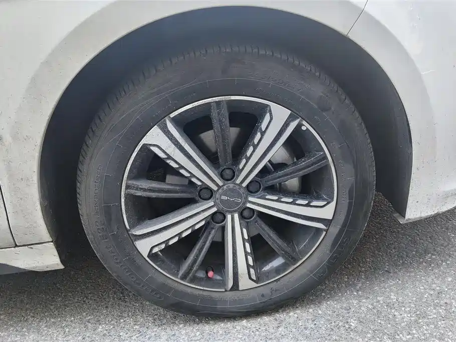 Destroyer 05 Glory DM-i 120 KM Luxury