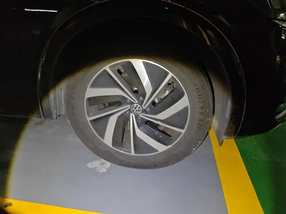 Viloran 380 TSI Supreme Speed