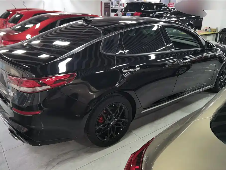 Kia K5 Pro 1.6 T Auto Luxury CN-V