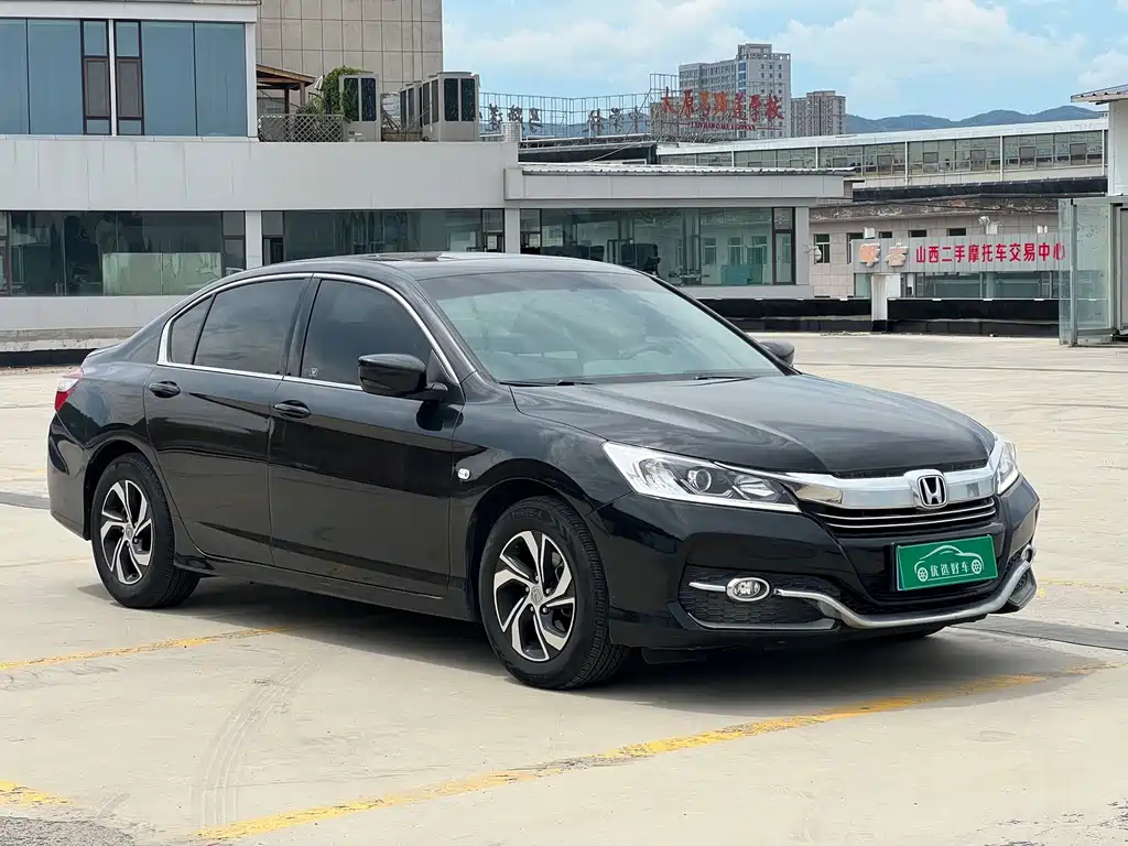 Accord 2.0 L Elite
