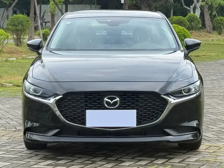 Mazda 3 Axela 1.5 L Manual Quality Beauty
