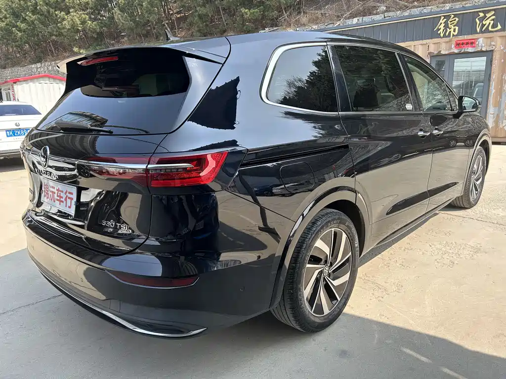 Viloran 330 TSI Luxury