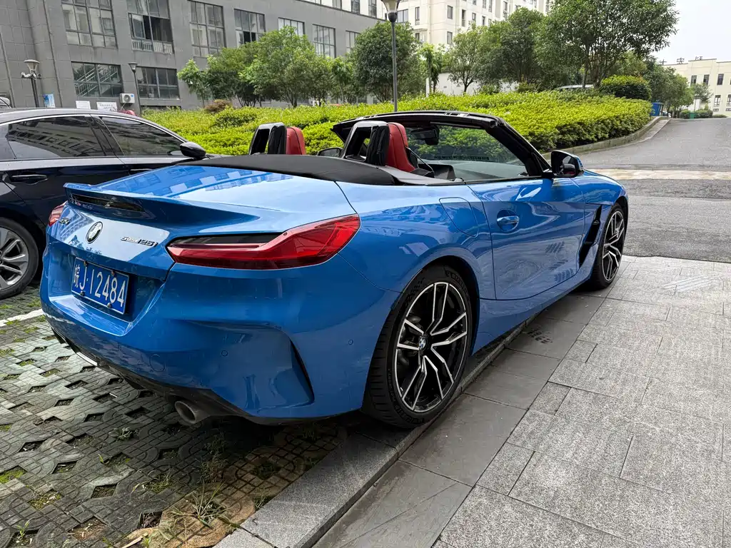 BMW Z4 sDrive 25 i M Sport Package