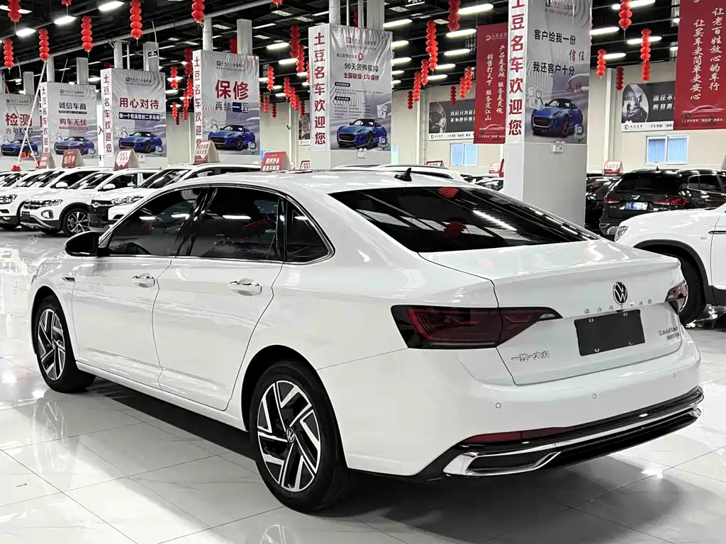 Sagitar 280 TSI DSG Transcend