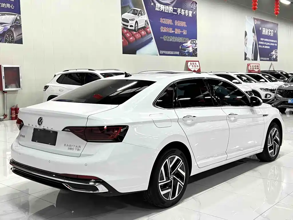 Sagitar 280 TSI DSG Transcend