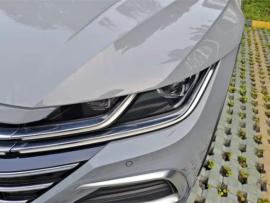 VW CC Shooting Brake 380 TSI Heart Hunter