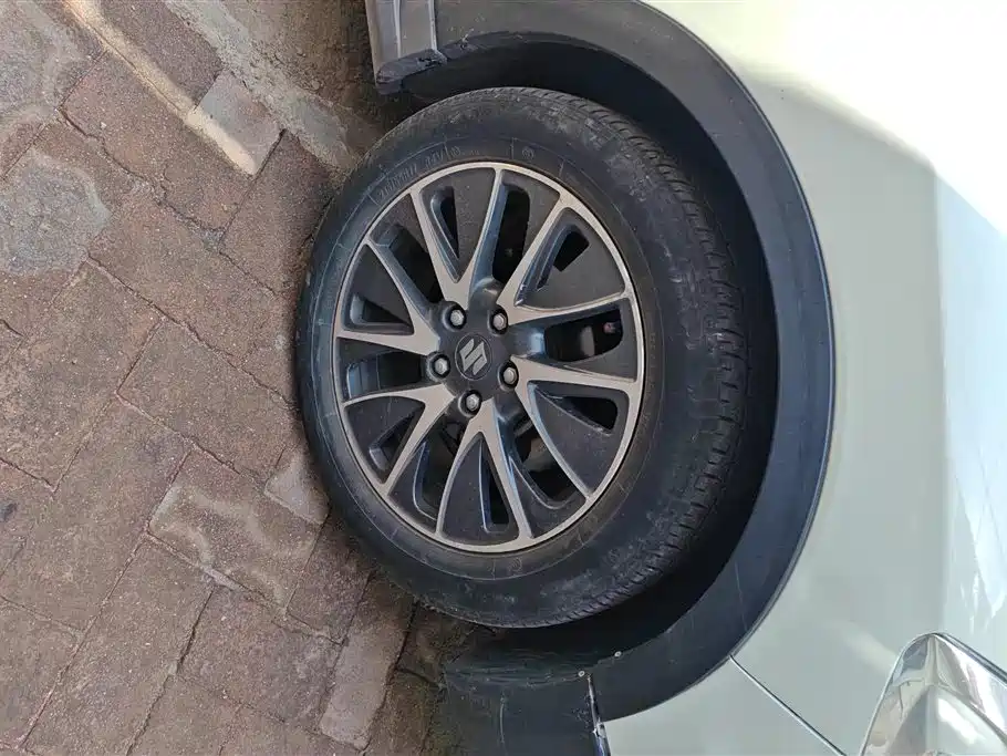 S-Cross 1.4 T Auto 2 WD Distinguished
