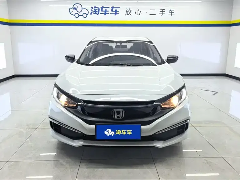 Honda Civic 180 TURBO CVT Style Joy CN-VI