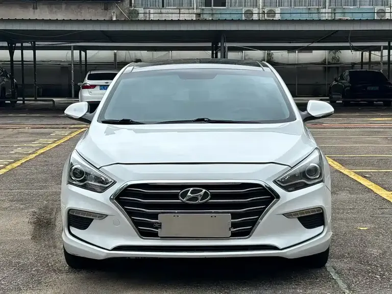 Hyundai Mistra 1.6 T Auto Intelligent GLS CN-V