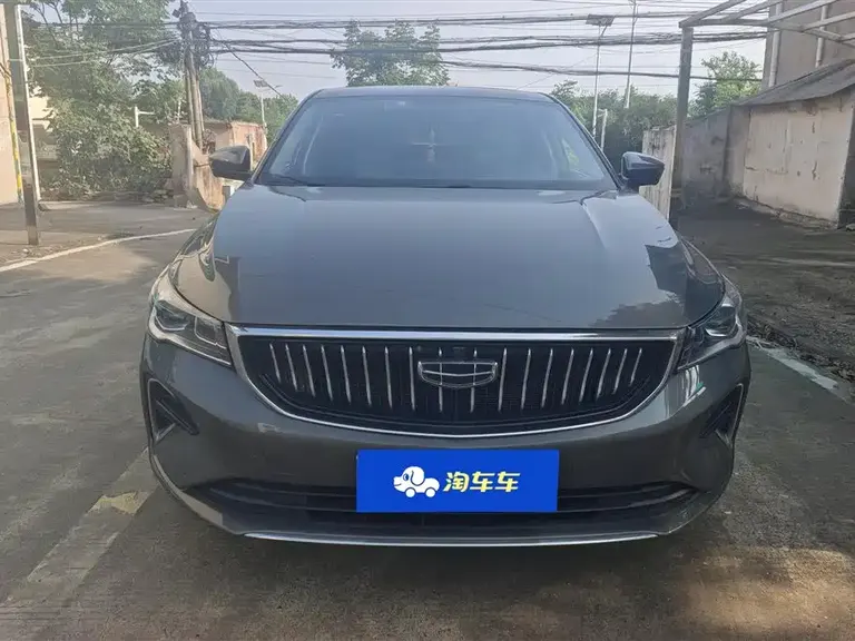 Geely Emgrand 4 th Gen Champion 1.5 L CVT Distinguished